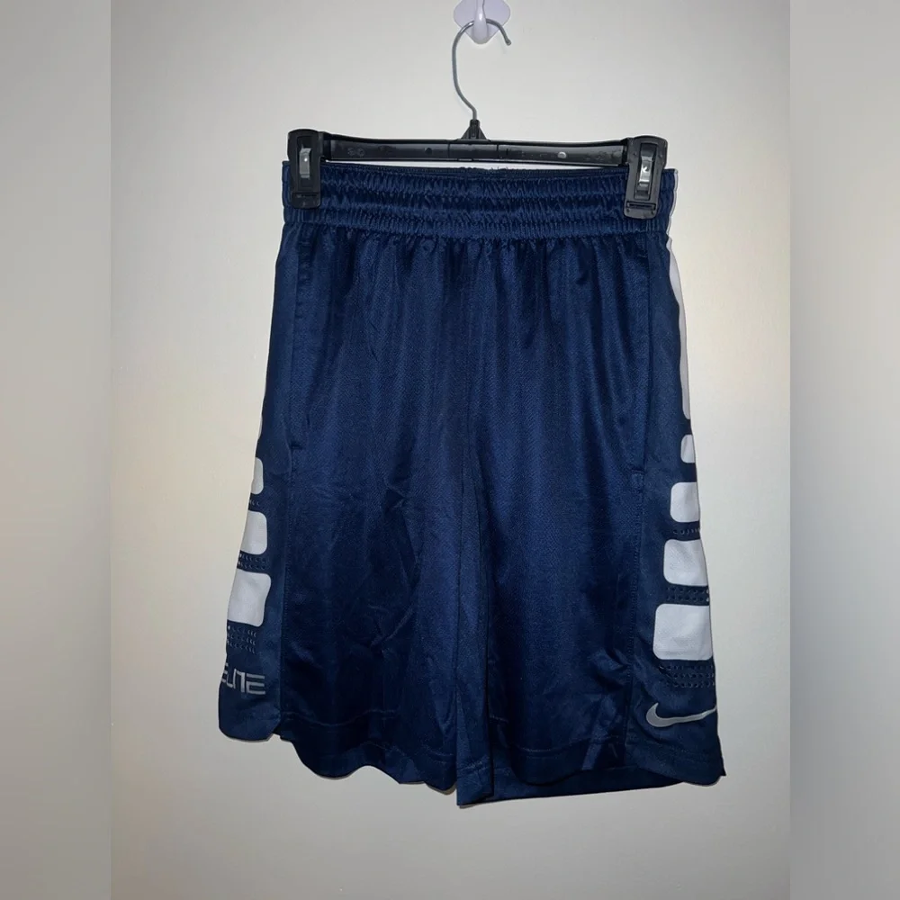 Nike elite women’s